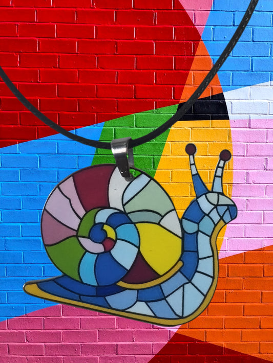 Pendentif motif escargot